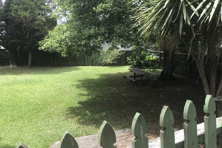 Photo of property in 157 Don Buck Road, Massey, Auckland, 0614