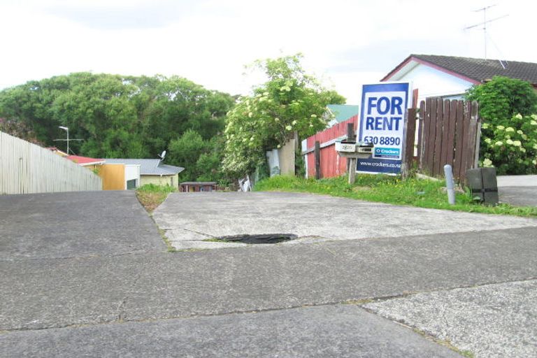 Photo of property in 25 Malaspina Place, Papatoetoe, Auckland, 2025