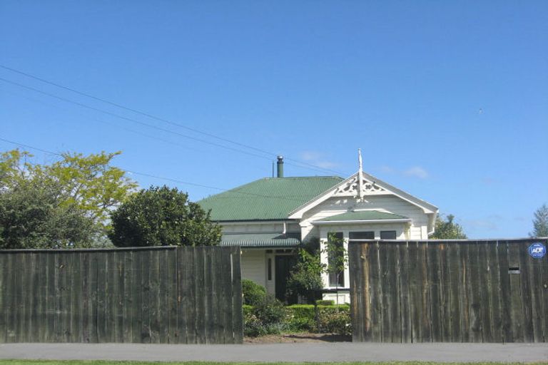 Photo of property in 16 Nosworthy Street, Blenheim, 7201