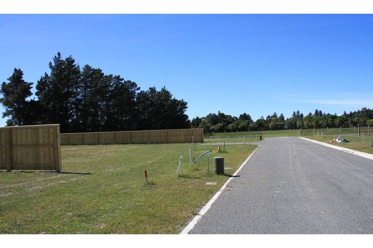 Photo of property in 3 Frank Lane, Amberley, 7481