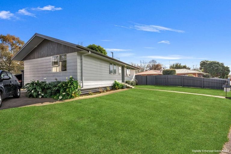Photo of property in 7 Cormack Place, Greenmeadows, Napier, 4112
