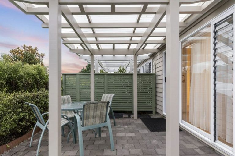 Photo of property in 1/37 Waipa Street, Birkenhead, Auckland, 0626