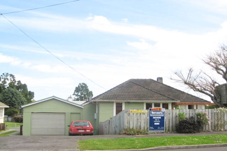 Photo of property in 61 Woodleigh Street, Frankleigh Park, New Plymouth, 4310