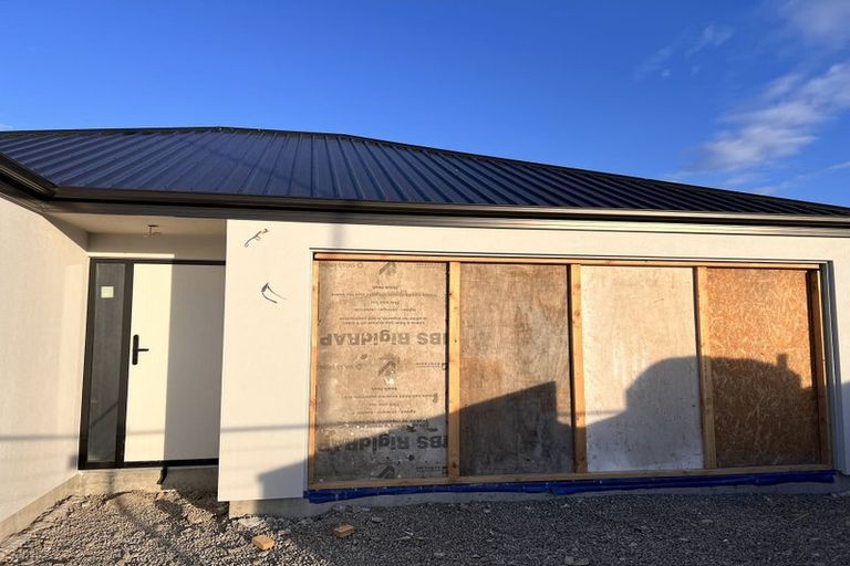 Photo of property in 4 Kearns Drive, Halswell, Christchurch, 8025