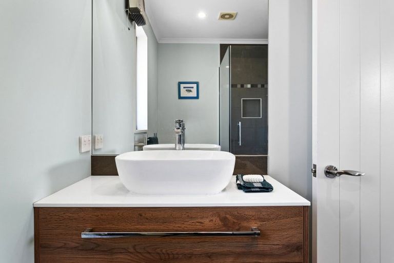 Photo of property in 3 Denton Street, Amberley, 7410