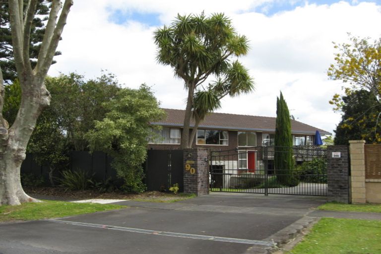 Photo of property in 90 Ferry Parade, Herald Island, Auckland, 0618