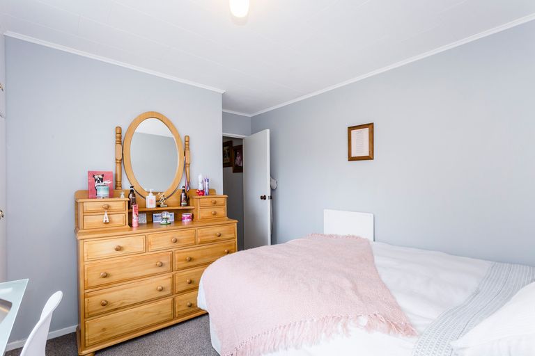 Photo of property in 43 Glenross Street, Glenross, Dunedin, 9011