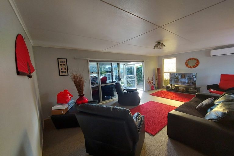 Photo of property in 24c Kenmore Street, Westown, New Plymouth, 4310