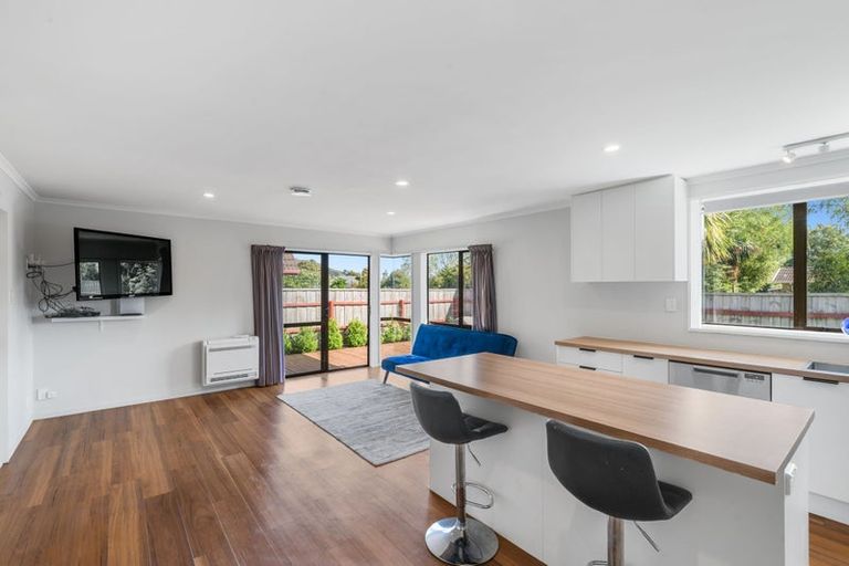 Photo of property in 1/23 Laing Crescent, Heathcote Valley, Christchurch, 8022