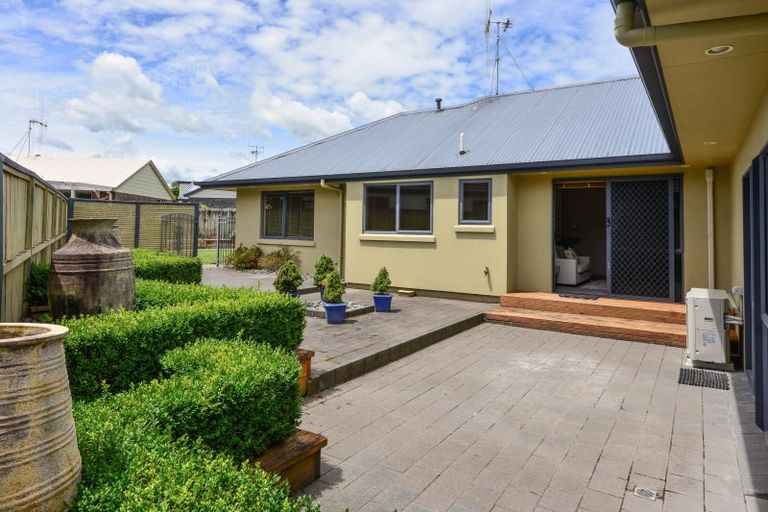 Photo of property in 52 Diomede Glade, Flagstaff, Hamilton, 3210