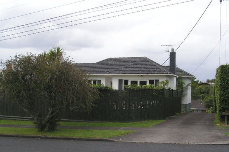Photo of property in 2/25 Hart Road, Hauraki, Auckland, 0622