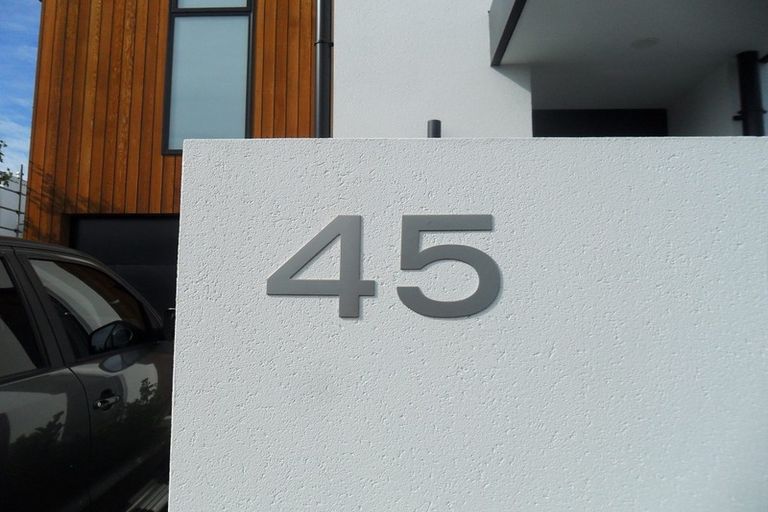 Photo of property in 2/45 Maxwell Street, Riccarton, Christchurch, 8041