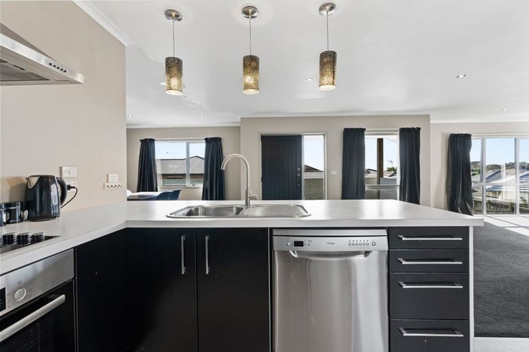 Photo of property in 6 Coby Sydney Drive, Bell Block, New Plymouth, 4312