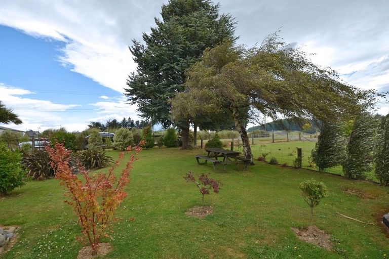 Photo of property in 49 Knutsford Road, Otautau, 9610