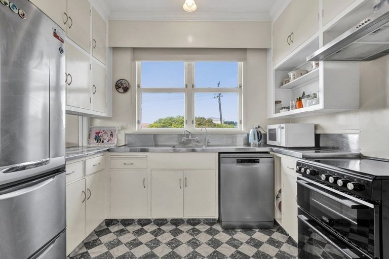 Photo of property in 38 Brown Street, Inglewood, 4330