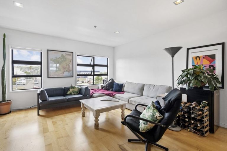 Photo of property in 2d/221 Great North Road, Grey Lynn, Auckland, 1021