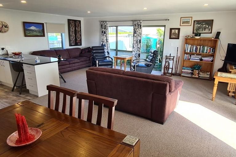 Photo of property in 192 Ngaio Drive, Matarangi, Whitianga, 3592