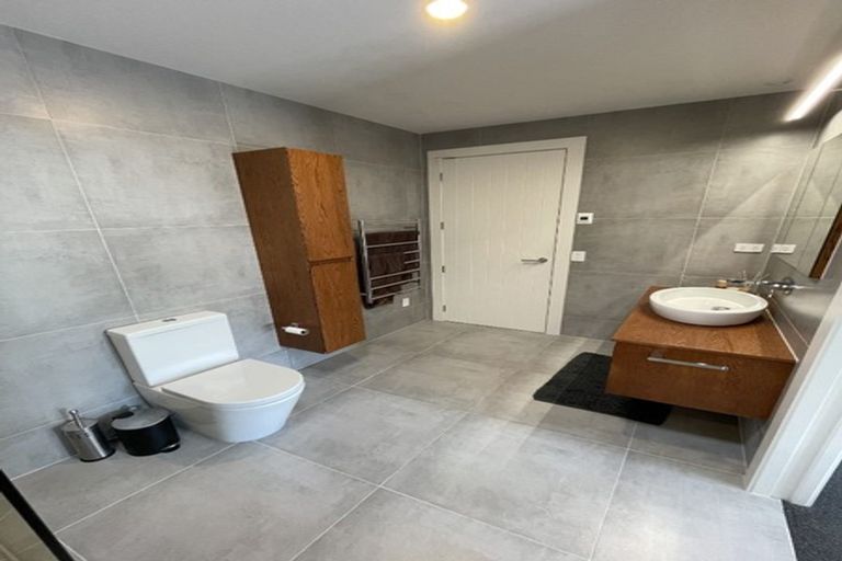 Photo of property in 4 Finesse Lane, Bucklands Beach, Auckland, 2012