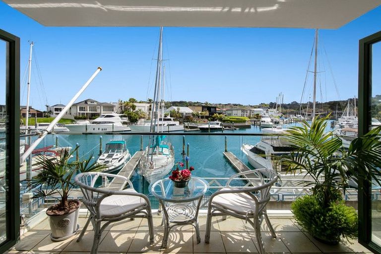 Photo of property in 50 Harbour Village Drive, Gulf Harbour, Whangaparaoa, 0930