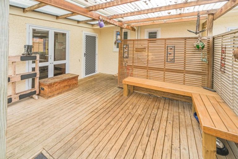 Photo of property in 31 Toi Street, Tawhero, Whanganui, 4501
