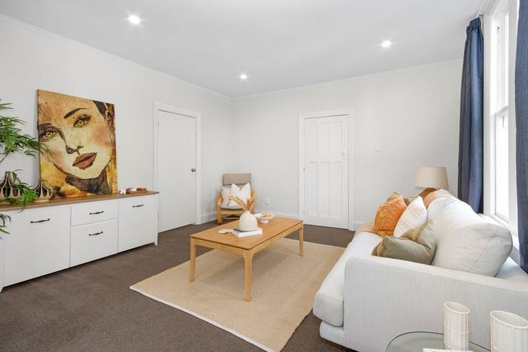 Photo of property in 12 Buccleugh Street, Phillipstown, Christchurch, 8011