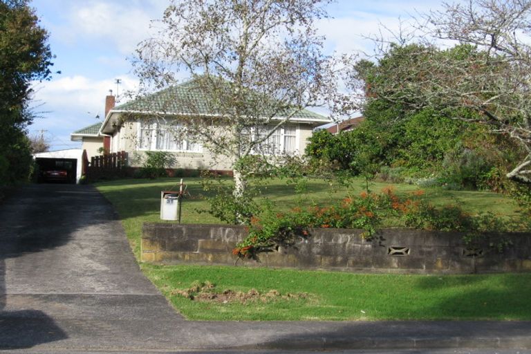 Photo of property in 31 Titoki Street, Te Atatu Peninsula, Auckland, 0610
