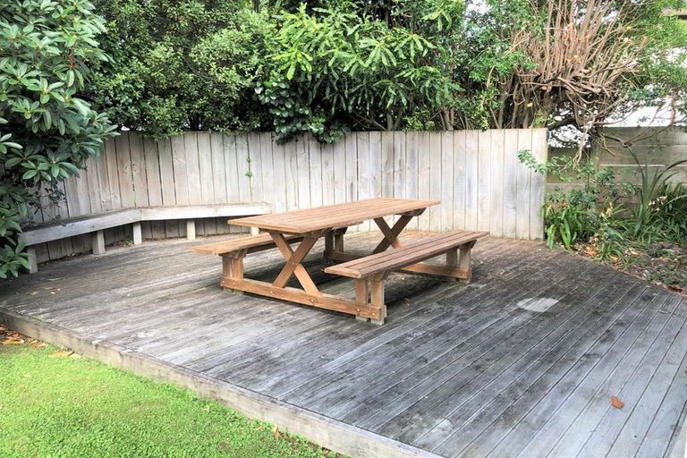 Photo of property in 107 Oakfield Crescent, Pukete, Hamilton, 3200