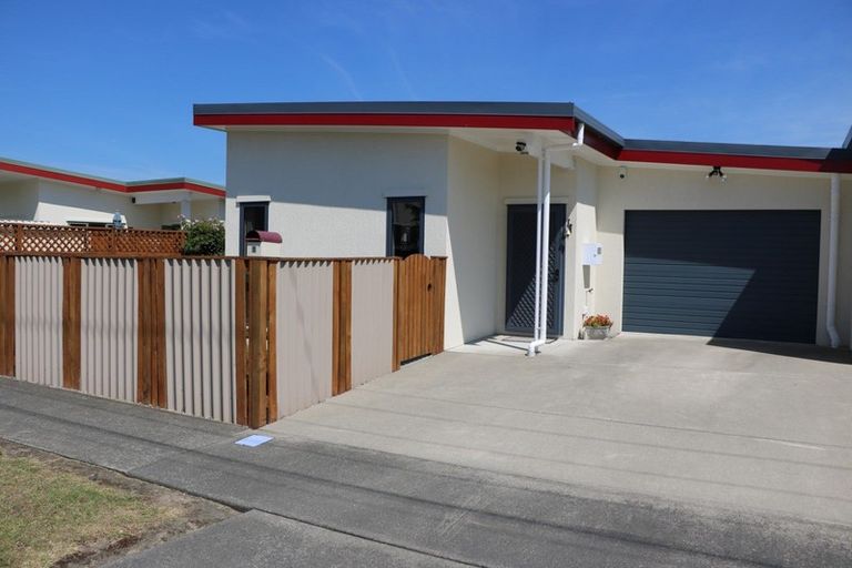 Property details for 1 Liddell Street, Foxton, 4814