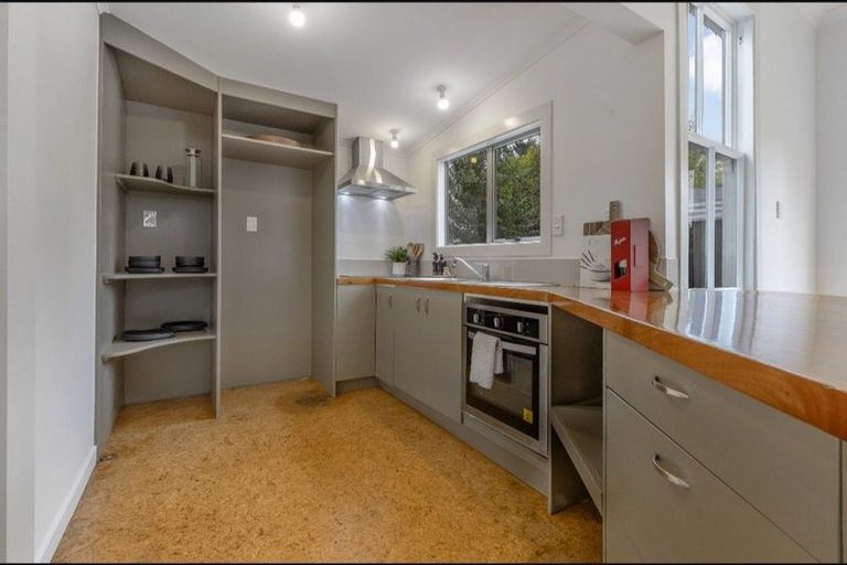Photo of property in 18 Stout Street, Shannon, 4821
