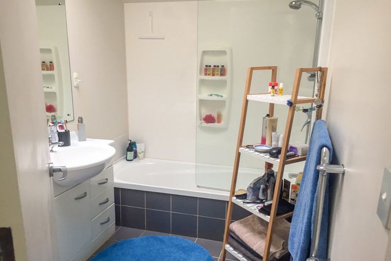 Photo of property in 1/24 Hastings Road, Mairangi Bay, Auckland, 0630