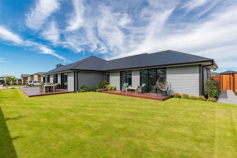 Photo of property in 4 Ballinger Place, Kaiapoi, 7630