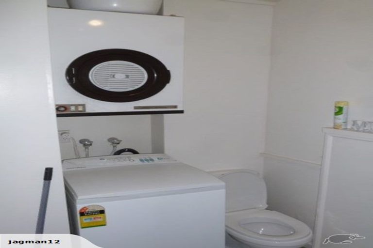 Photo of property in 4 Raroa Road, Kelburn, Wellington, 6012