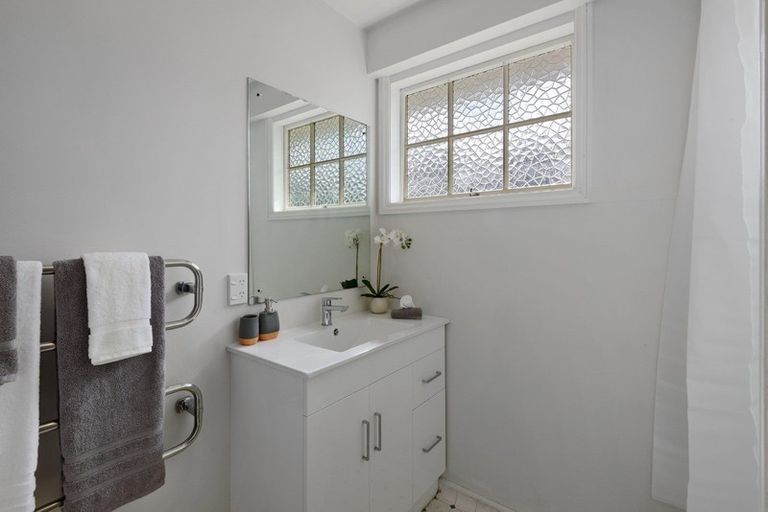 Photo of property in 279 Centaurus Road, Hillsborough, Christchurch, 8022