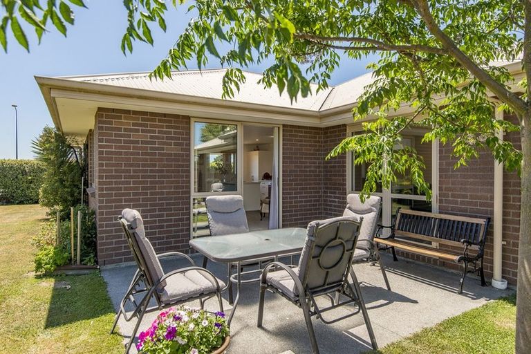 Photo of property in 17 Stonebrook Drive, Rolleston, 7614