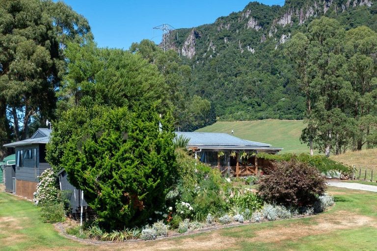 Photo of property in 402 Apirana Road, Horohoro, Rotorua, 3077
