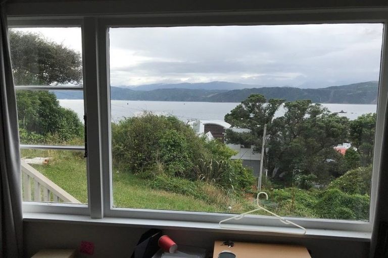 Photo of property in 19 Fettes Crescent, Seatoun, Wellington, 6022