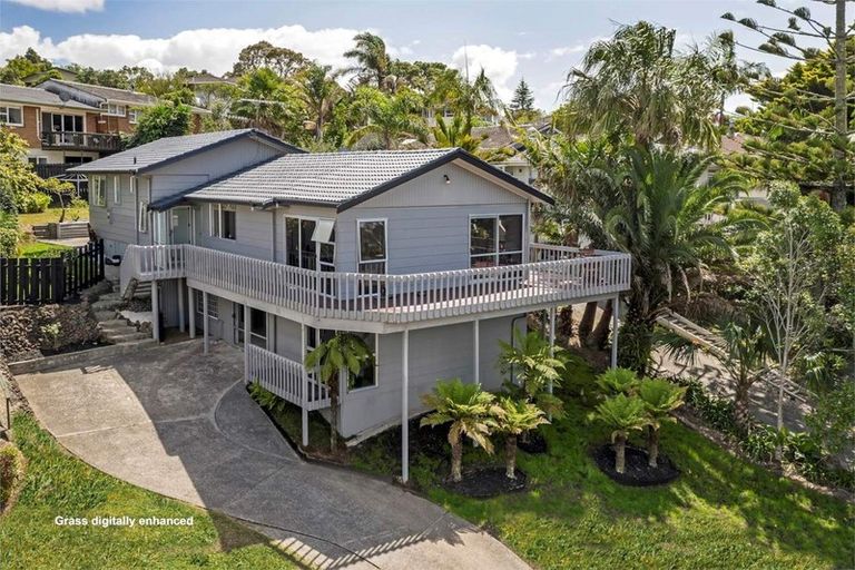 Photo of property in 5 Freya Place, Torbay, Auckland, 0630