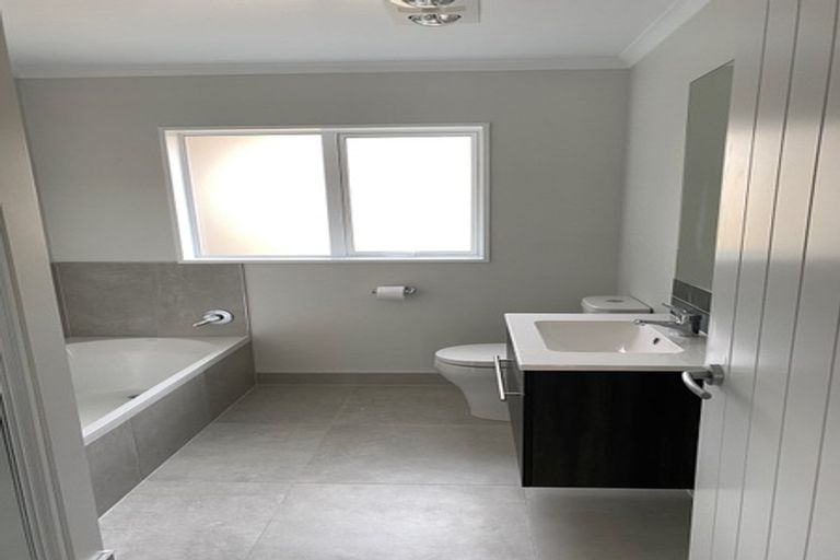 Photo of property in 8 Bathgate Court, Pokeno, 2402