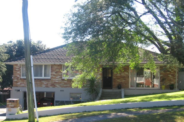 Photo of property in 18 Butterworth Avenue, Opaheke, Papakura, 2113