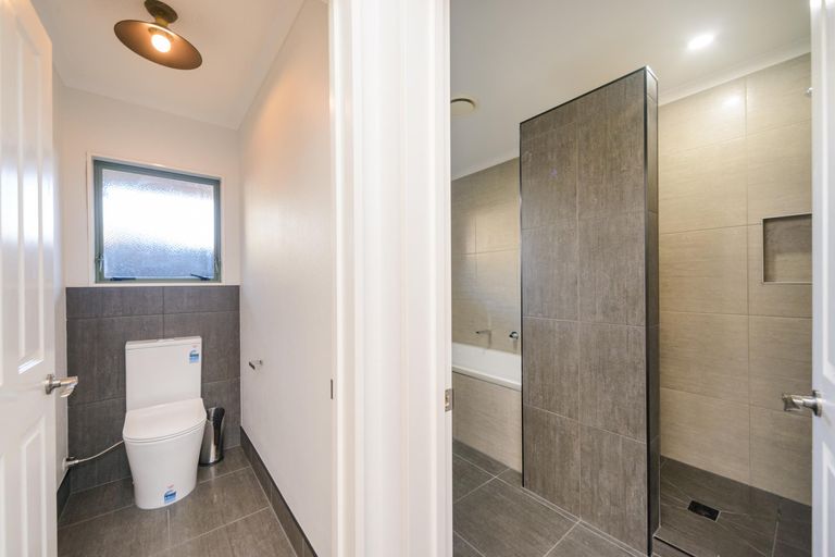 Photo of property in 82 James Line, Kelvin Grove, Palmerston North, 4414