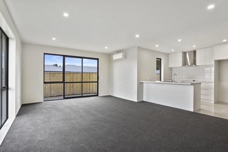 Photo of property in 71 Hilton Drive, Amberley, 7410