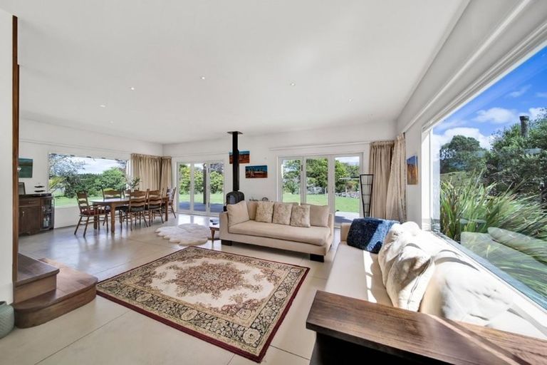 Photo of property in 812 Carrington Road, Hurworth, New Plymouth, 4371