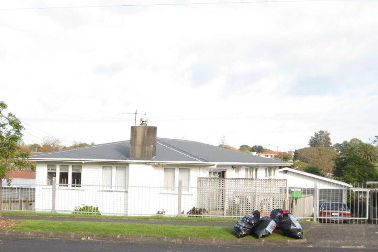 Photo of property in 22 Puriri Road, Manurewa, Auckland, 2102