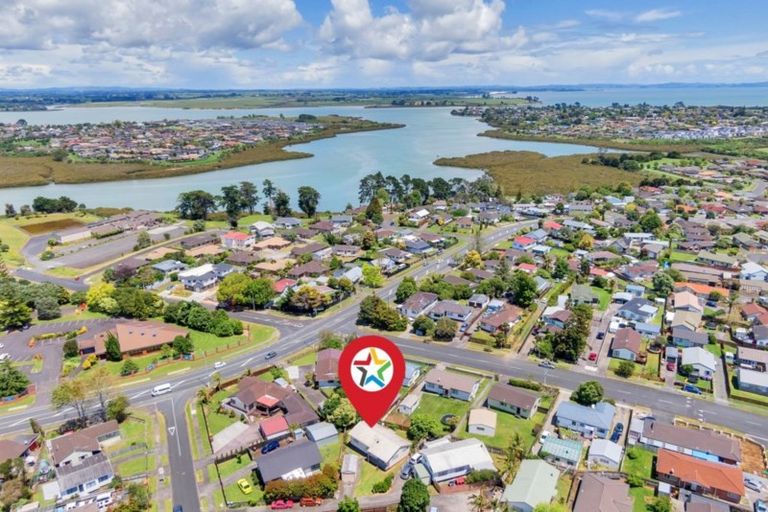 Photo of property in 6 Anglers Way, Wattle Downs, Auckland, 2102