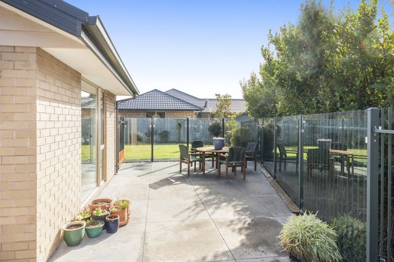 Photo of property in 22 Mokihi Gardens, Hillmorton, Christchurch, 8024