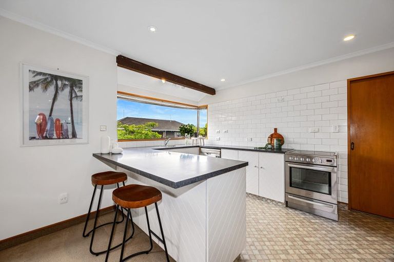 Photo of property in 4 Sunbeam Place, Halswell, Christchurch, 8025