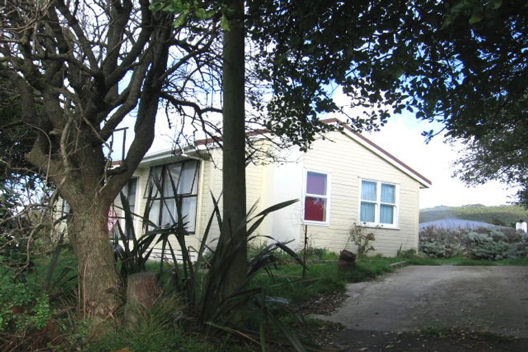 Photo of property in 97 Waiuta Street, Titahi Bay, Porirua, 5022