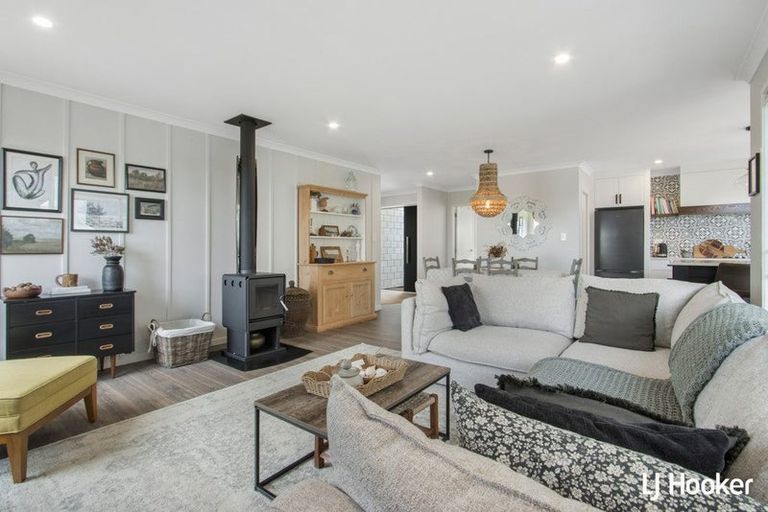 Photo of property in 22 Ralph Lane, Waihi Beach, 3611