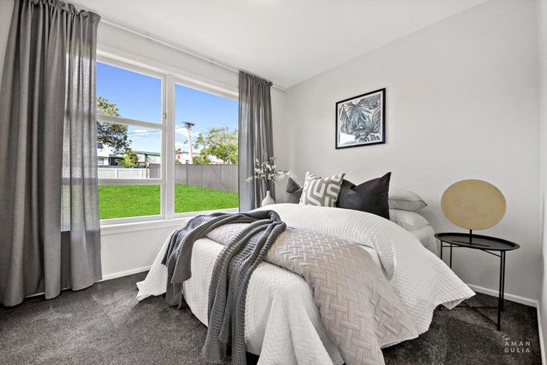 Photo of property in 131 Rosier Road, Glen Eden, Auckland, 0602