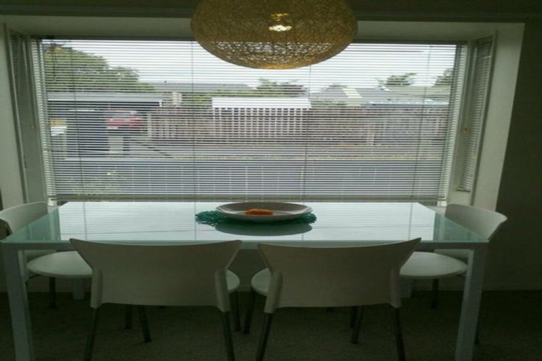 Photo of property in 1/28 Rewarewa Road, Te Atatu Peninsula, Auckland, 0610